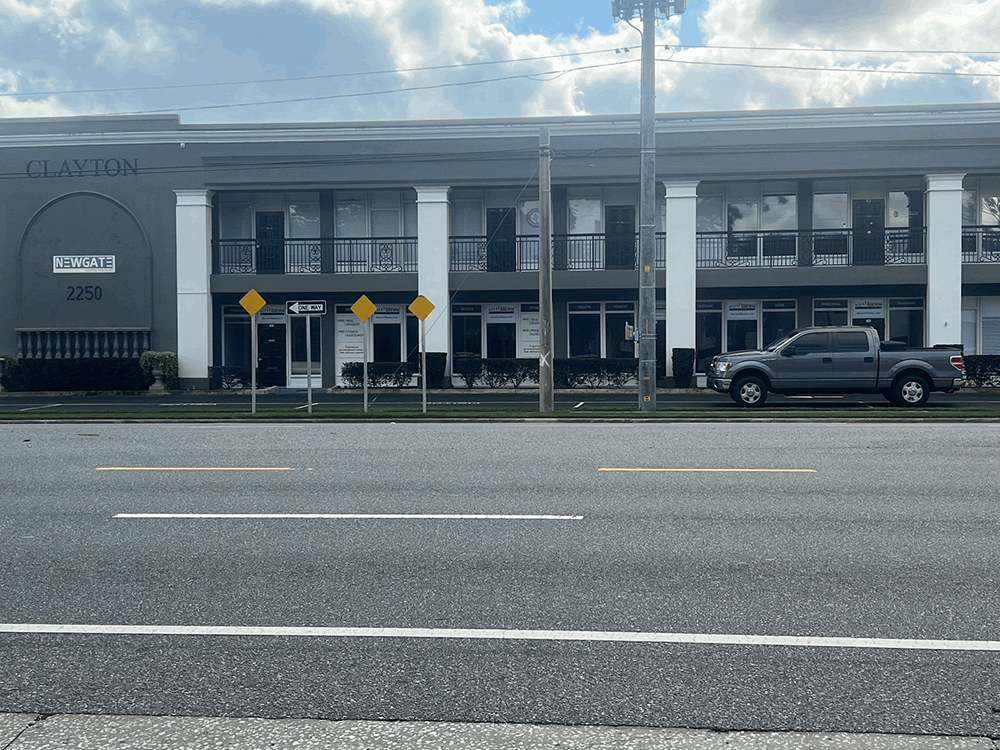 darwin fitness: easy to park on 2250 lee rd, winter park fl 32789